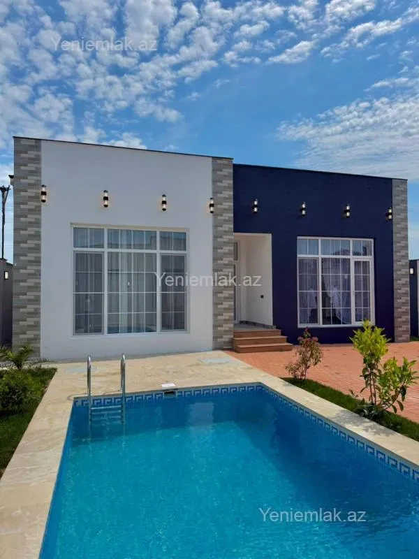Satılır 4 otaqlı həyət evi 150 m²