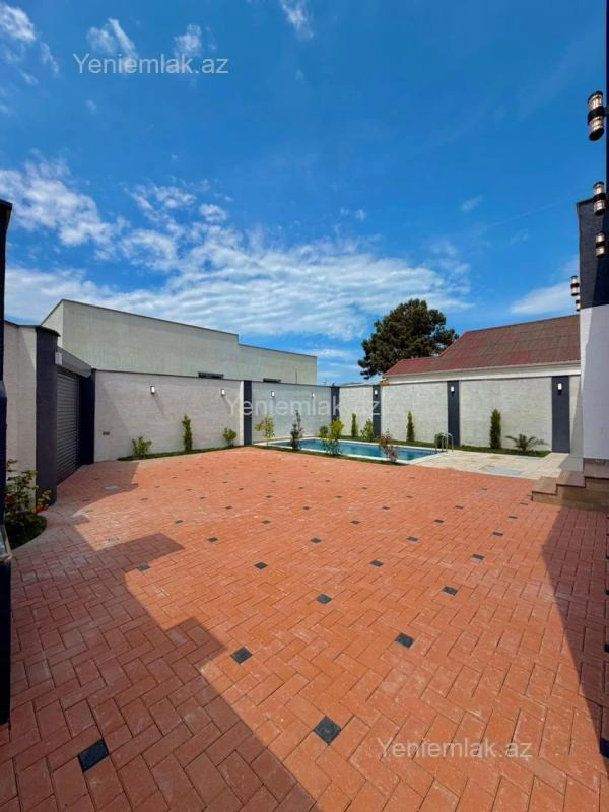 Satılır 4 otaqlı həyət evi 150 m²