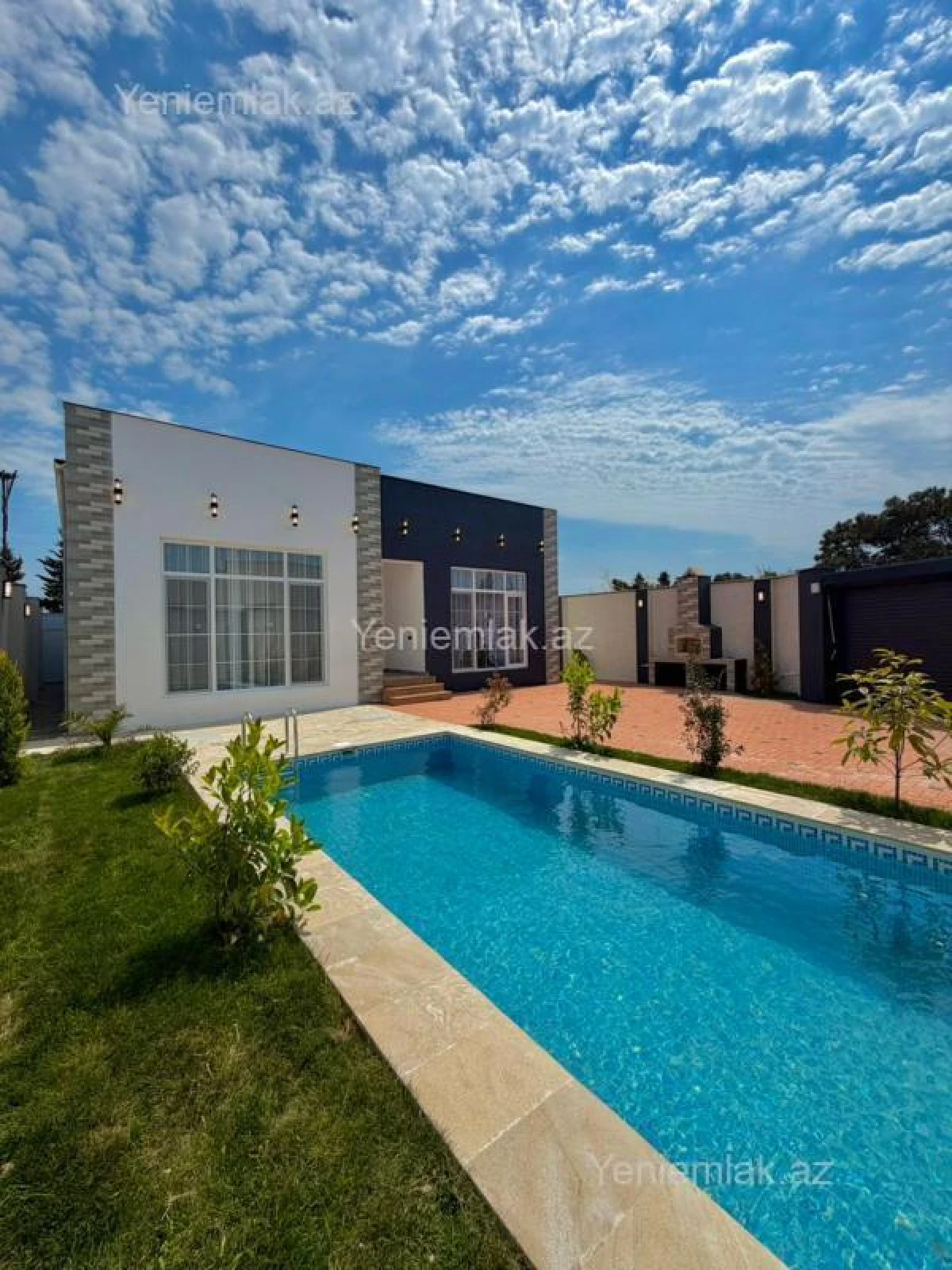 Satılır 4 otaqlı həyət evi 150 m²