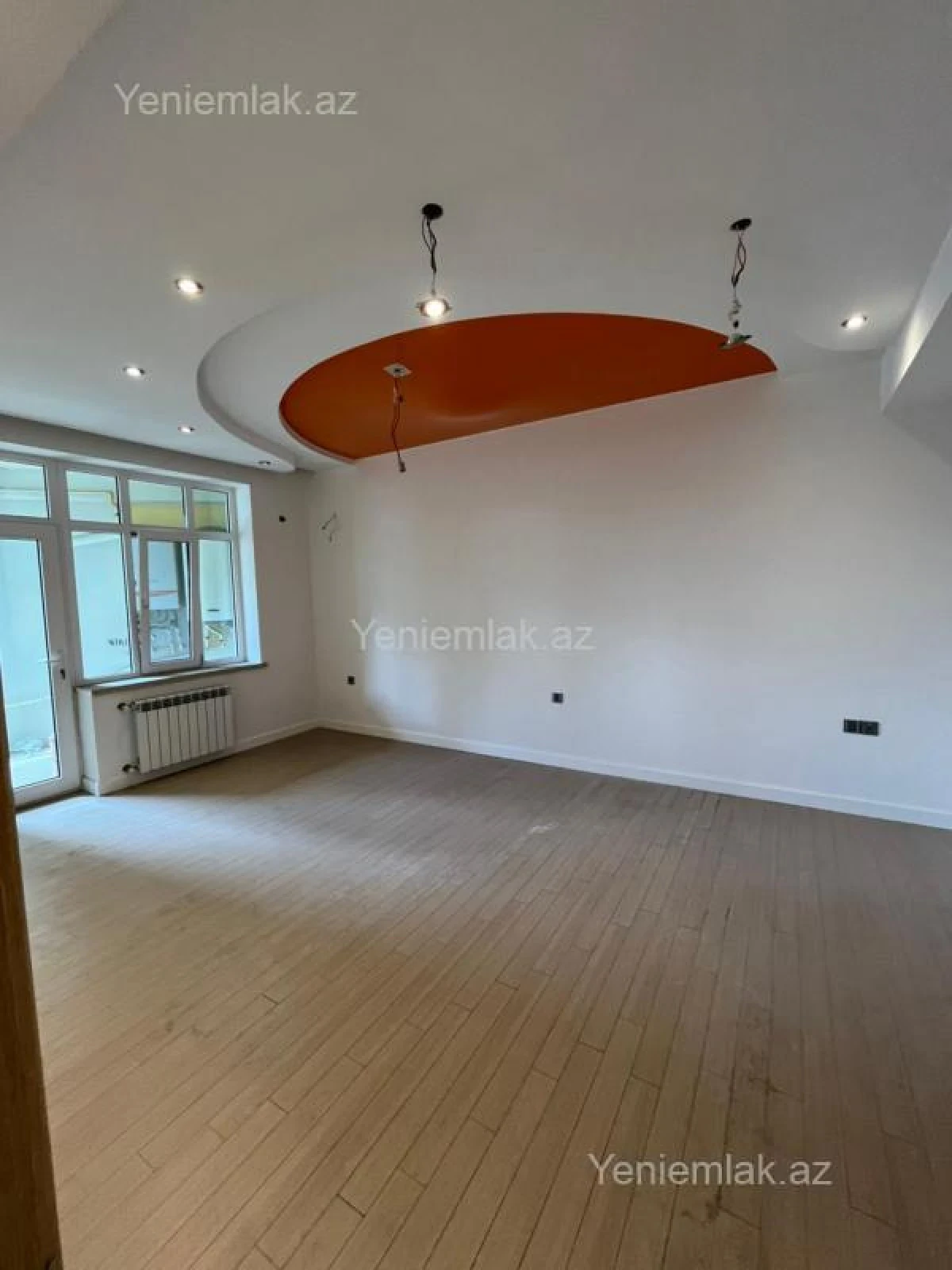 Satılır 3 otaqlı yeni tikili 200 m²