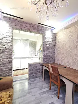 Satılır 3 otaqlı köhnə tikili 70 m²