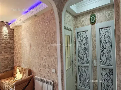 Satılır 3 otaqlı köhnə tikili 70 m²