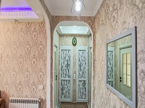 Satılır 3 otaqlı köhnə tikili 70 m²