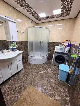 Satılır 3 otaqlı yeni tikili 90 m²