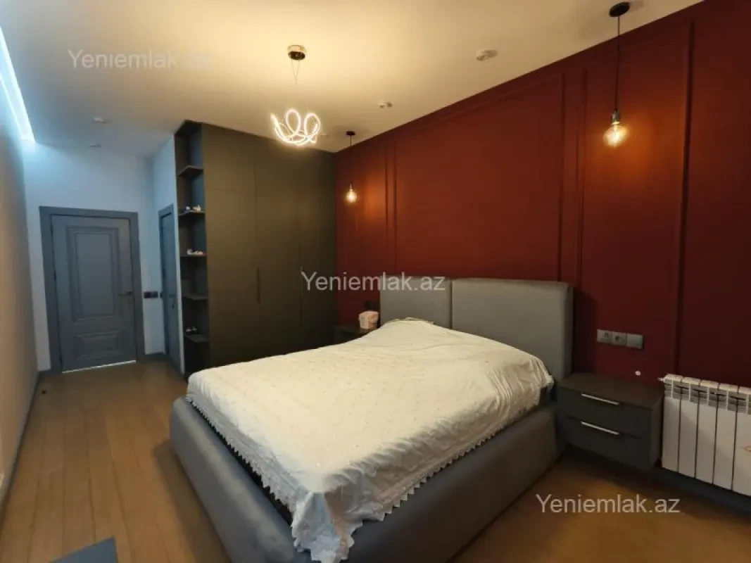 Satılır 3 otaqlı yeni tikili 158 m²