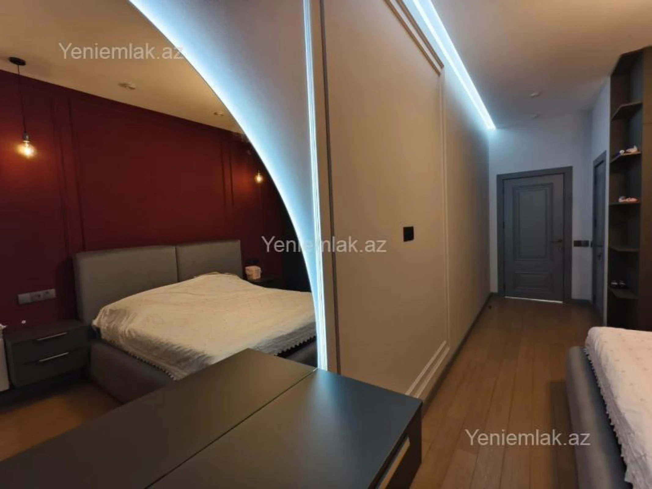 Satılır 3 otaqlı yeni tikili 158 m²