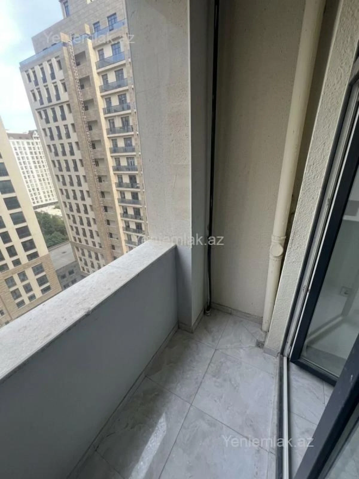 Satılır 2 otaqlı yeni tikili 51 m²