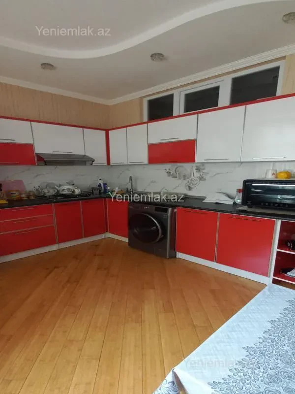 Satılır 2 otaqlı yeni tikili 64 m²