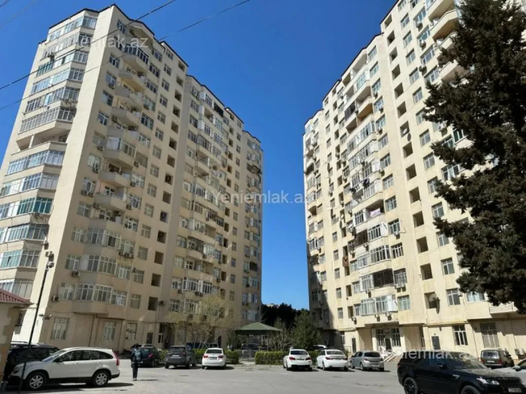 Satılır 2 otaqlı yeni tikili 64 m²