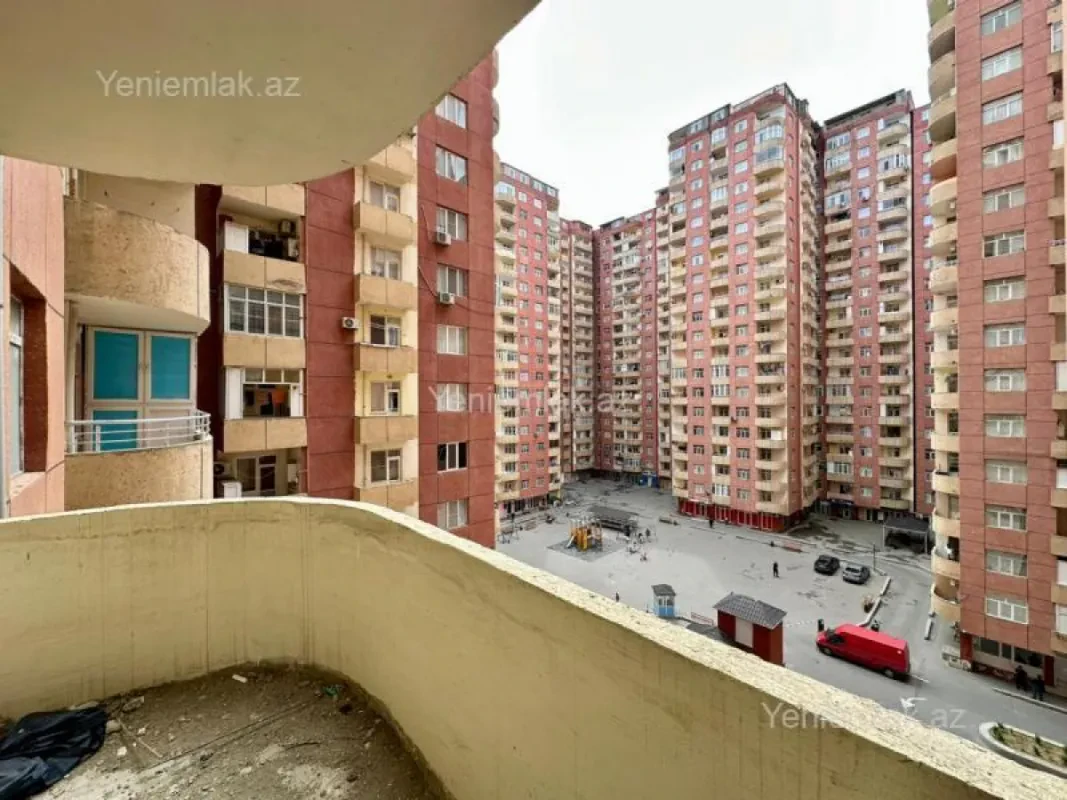 Satılır 3 otaqlı yeni tikili 134.3 m²