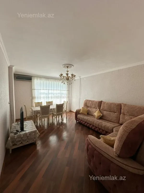 Satılır 2 otaqlı köhnə tikili 50 m²