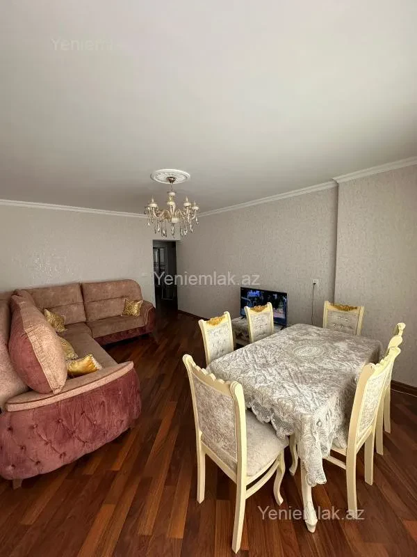 Satılır 2 otaqlı köhnə tikili 50 m²