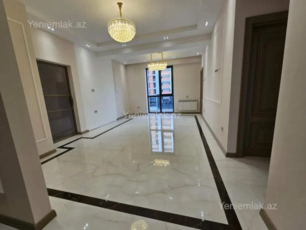 Satılır 4 otaqlı yeni tikili 130 m²