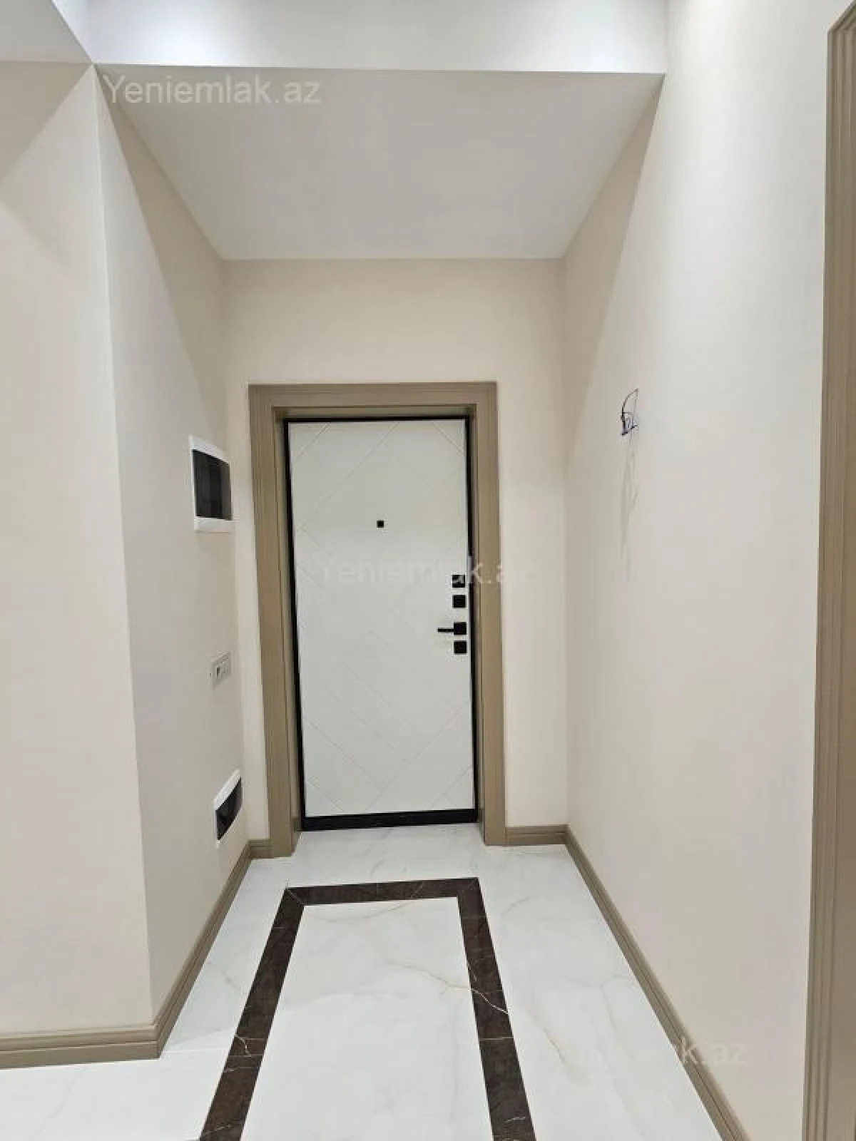 Satılır 4 otaqlı yeni tikili 130 m²