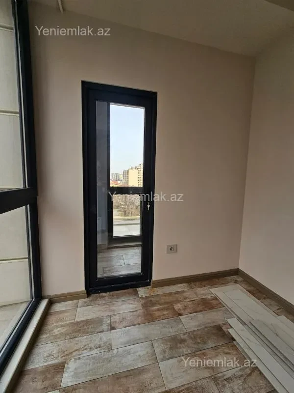 Satılır 4 otaqlı yeni tikili 130 m²