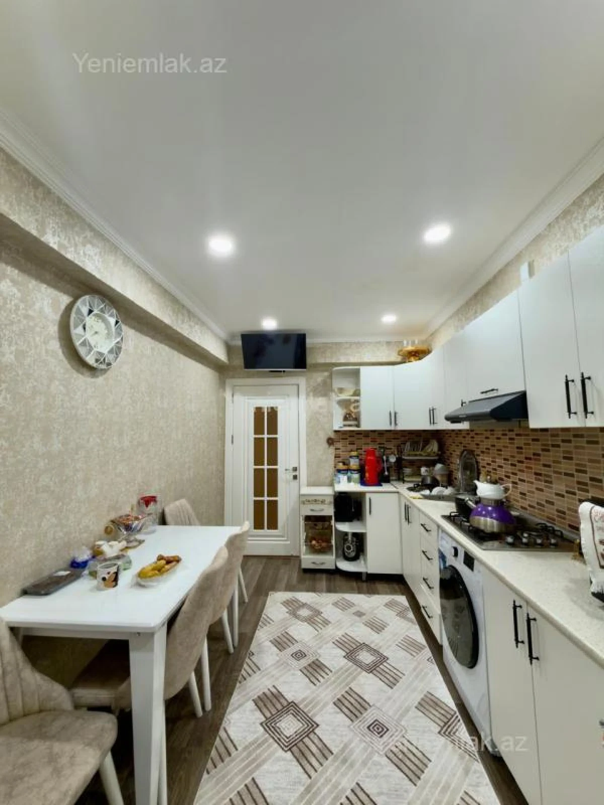 Satılır 3 otaqlı yeni tikili 85 m²