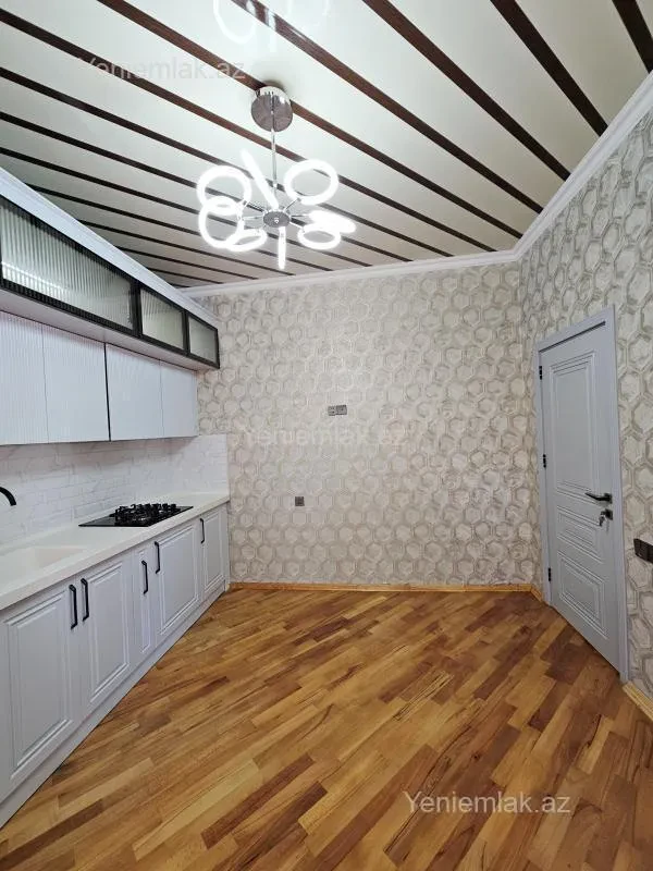 Satılır 4 otaqlı həyət evi 170 m²