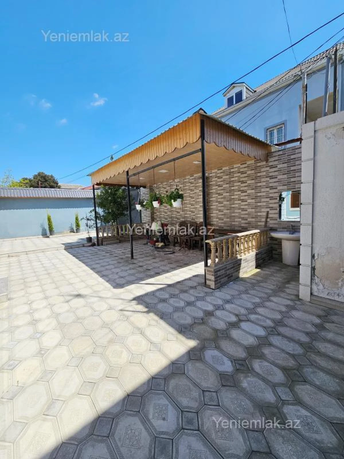 Satılır 4 otaqlı həyət evi 170 m²