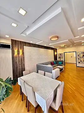 Satılır 3 otaqlı yeni tikili 160 m²