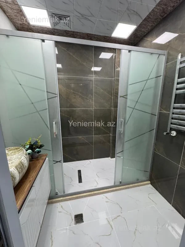 Satılır 3 otaqlı yeni tikili 106 m²