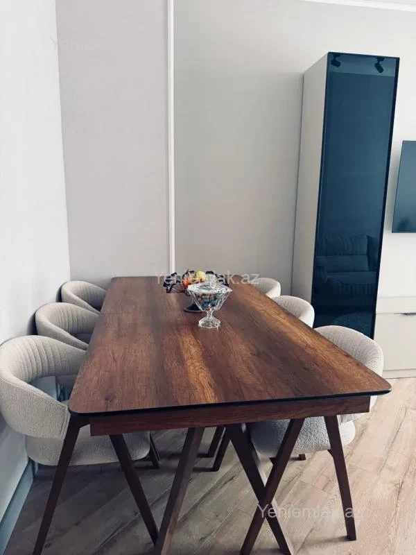 Satılır 2 otaqlı yeni tikili 87.5 m²