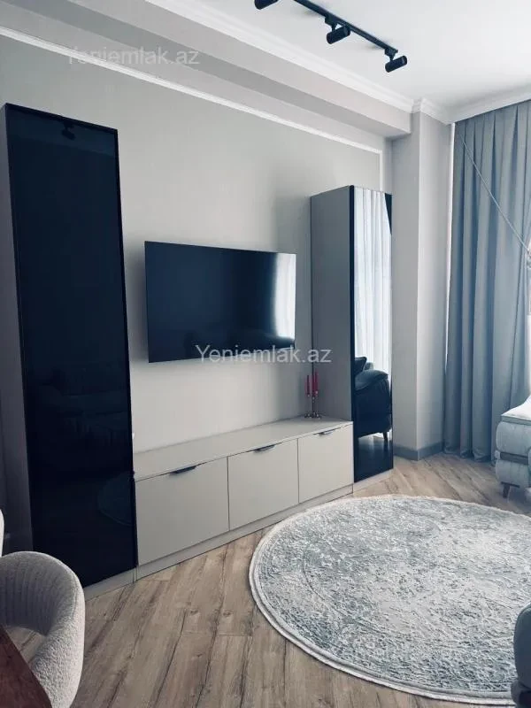Satılır 2 otaqlı yeni tikili 87.5 m²