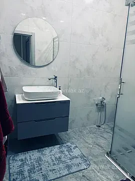 Satılır 2 otaqlı yeni tikili 87.5 m²