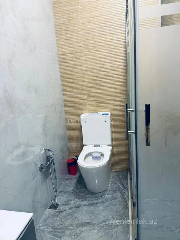 Satılır 2 otaqlı yeni tikili 87.5 m²
