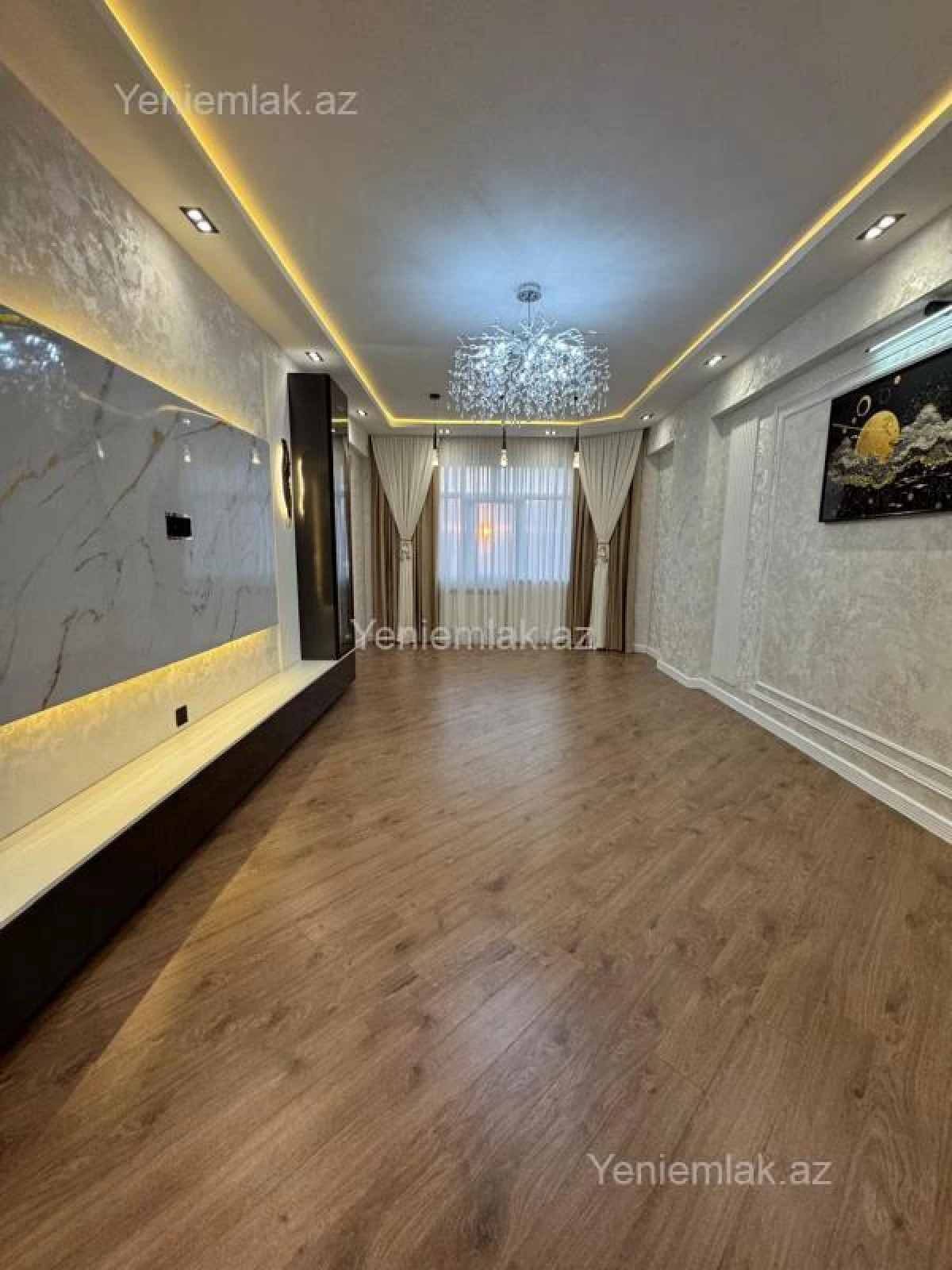 Satılır 3 otaqlı yeni tikili 135 m²