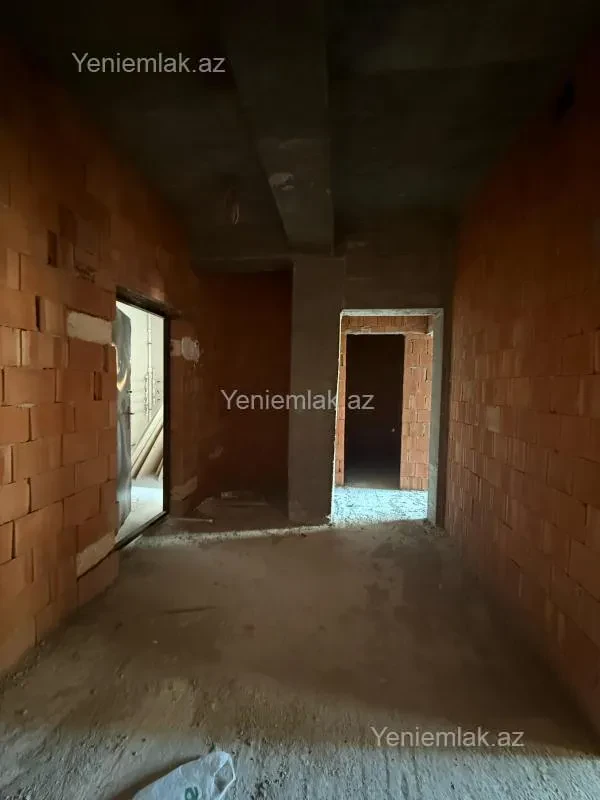 Satılır 3 otaqlı yeni tikili 120 m²