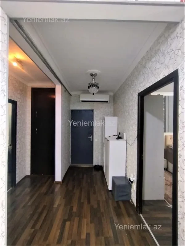 Satılır 3 otaqlı köhnə tikili 75 m²