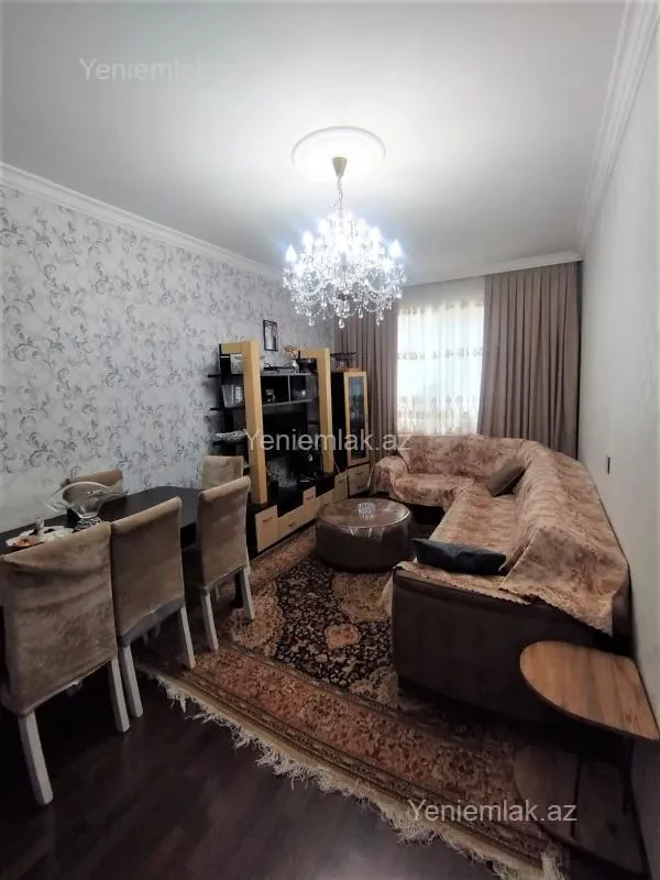 Satılır 3 otaqlı köhnə tikili 75 m²