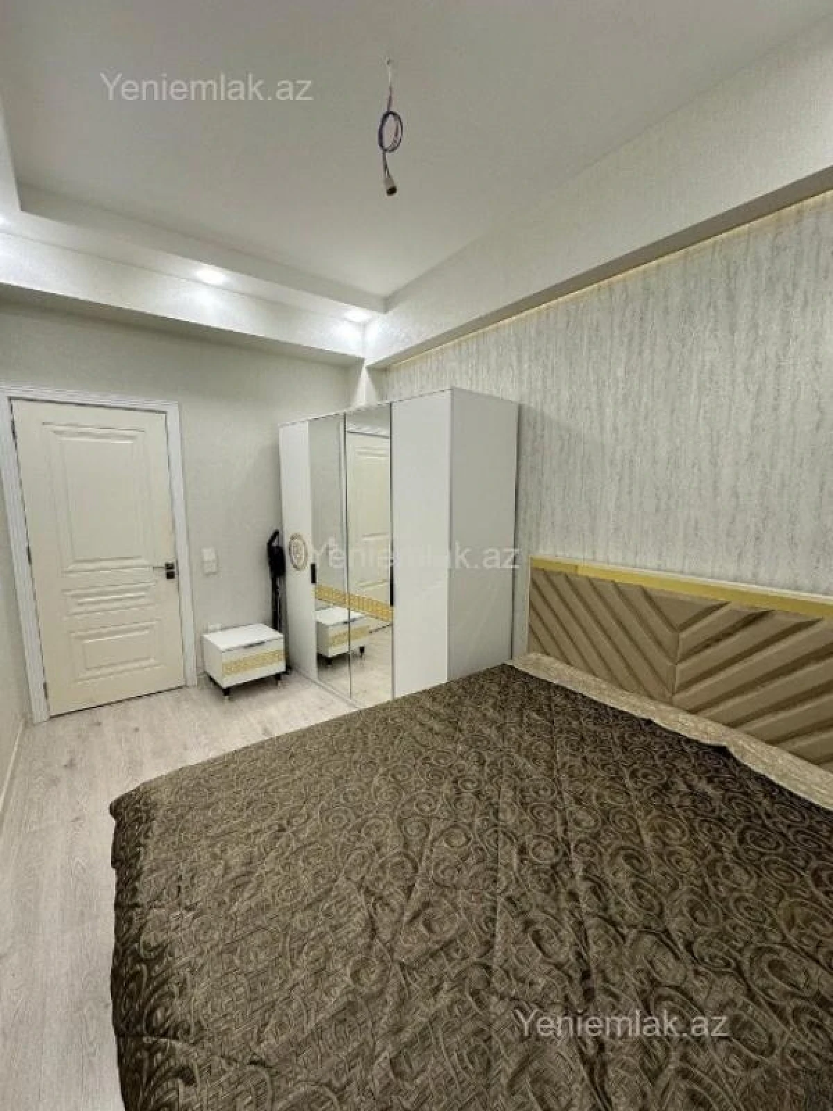 Satılır 2 otaqlı yeni tikili 50 m²