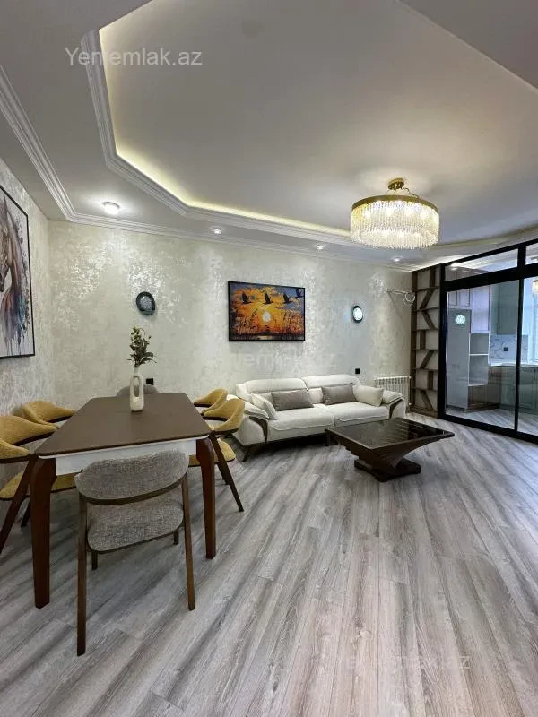 Satılır 3 otaqlı yeni tikili 90 m²