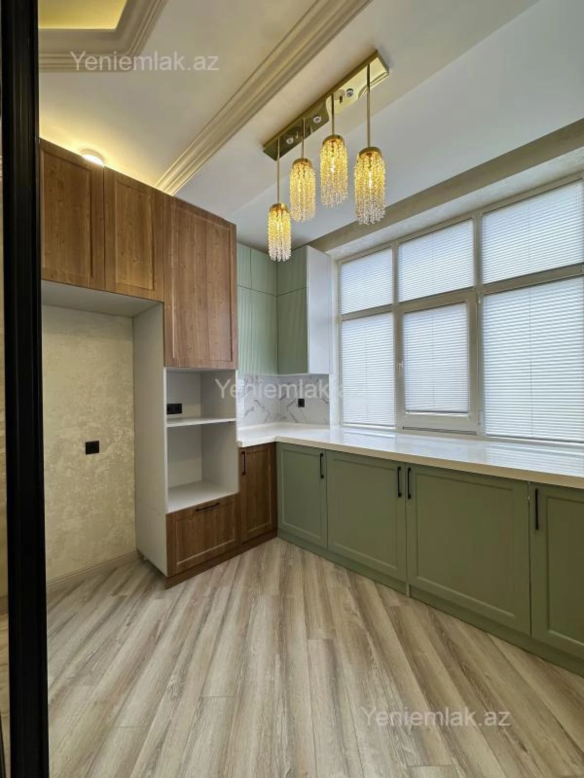 Satılır 3 otaqlı yeni tikili 90 m²