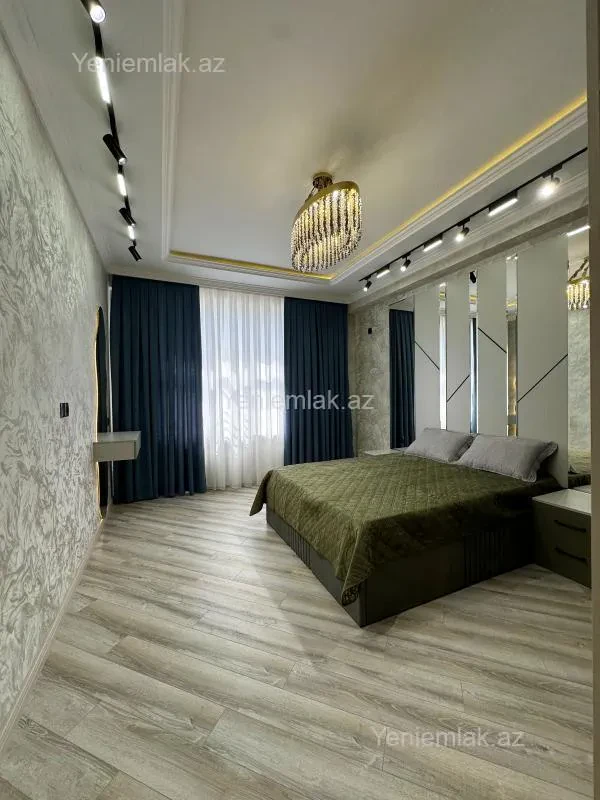 Satılır 3 otaqlı yeni tikili 90 m²