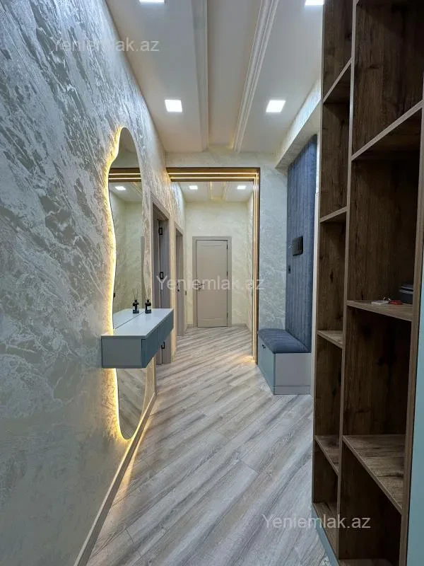 Satılır 3 otaqlı yeni tikili 90 m²