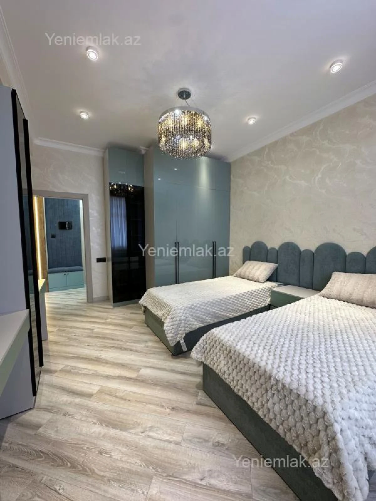 Satılır 3 otaqlı yeni tikili 90 m²