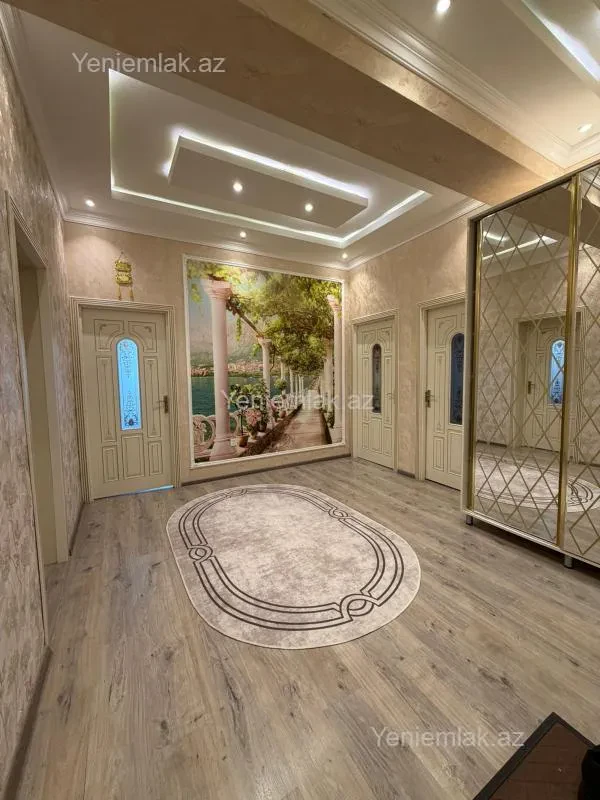 Satılır 3 otaqlı yeni tikili 95 m²