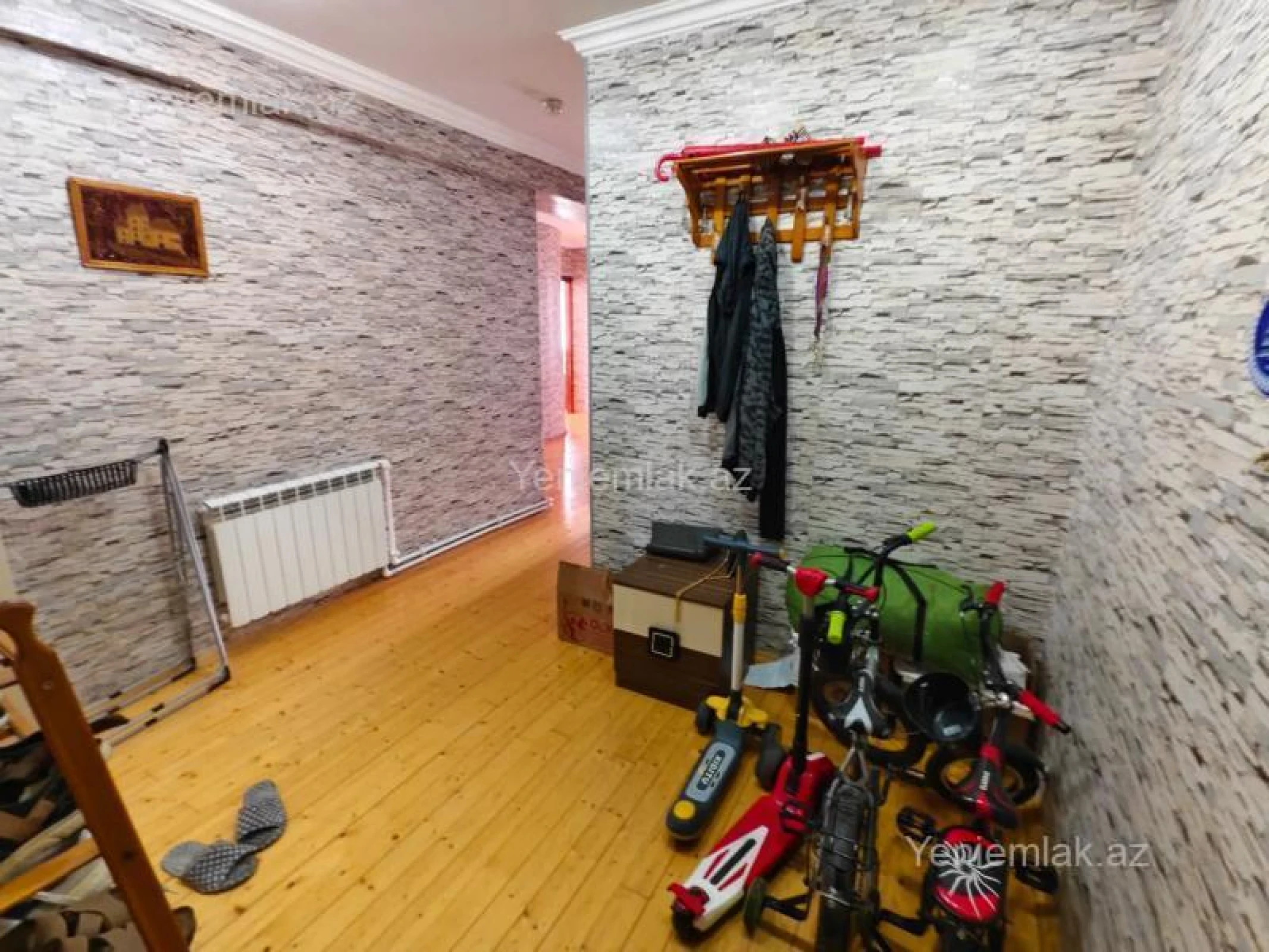 Satılır 3 otaqlı yeni tikili 100 m²