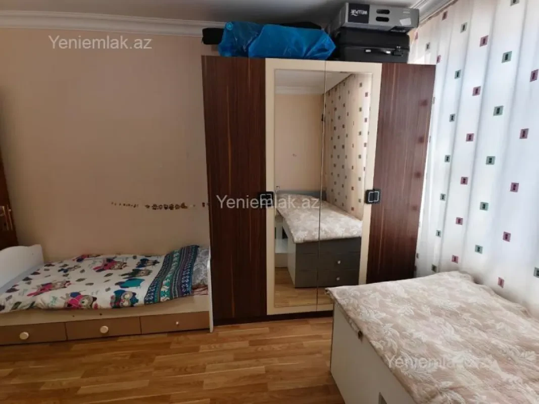 Satılır 3 otaqlı yeni tikili 100 m²