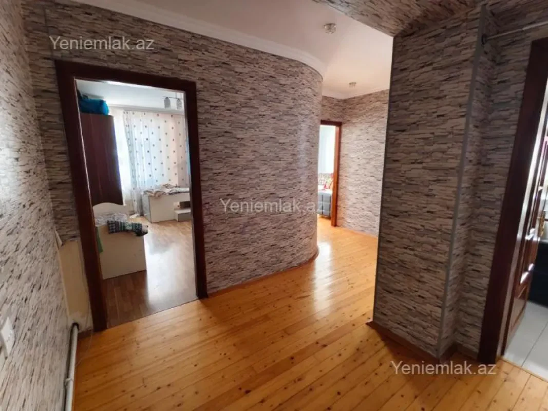 Satılır 3 otaqlı yeni tikili 100 m²