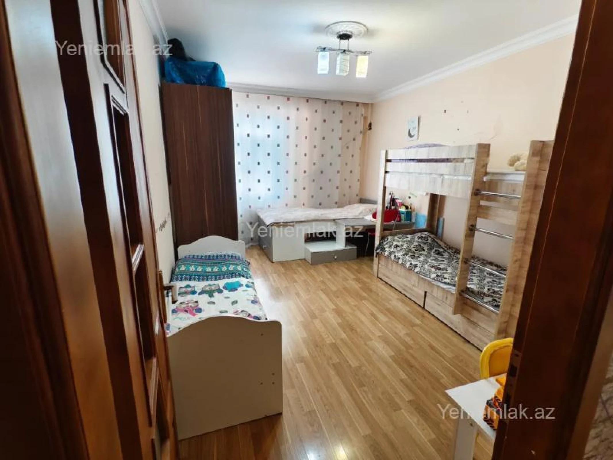 Satılır 3 otaqlı yeni tikili 100 m²