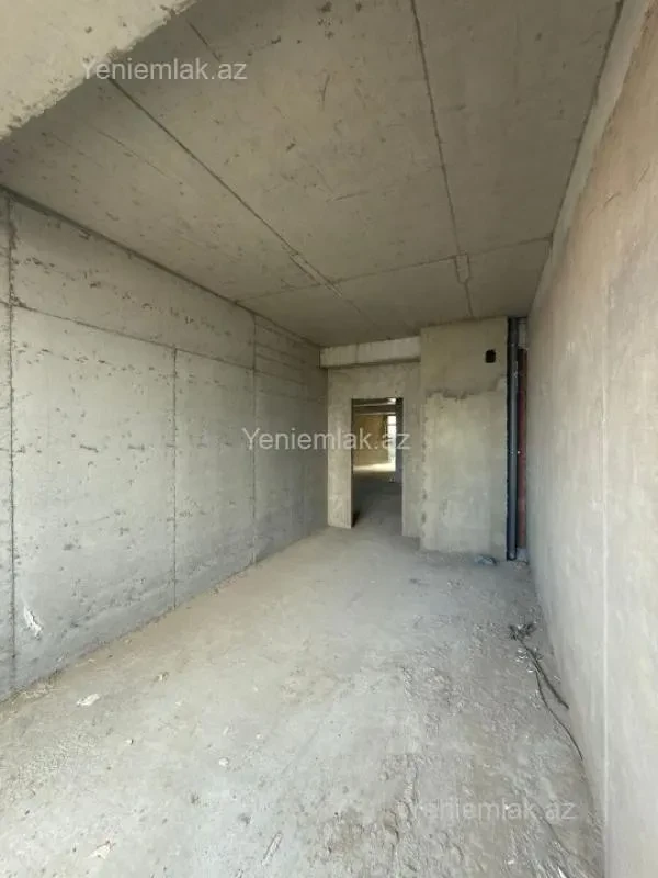 Satılır 3 otaqlı yeni tikili 145 m²