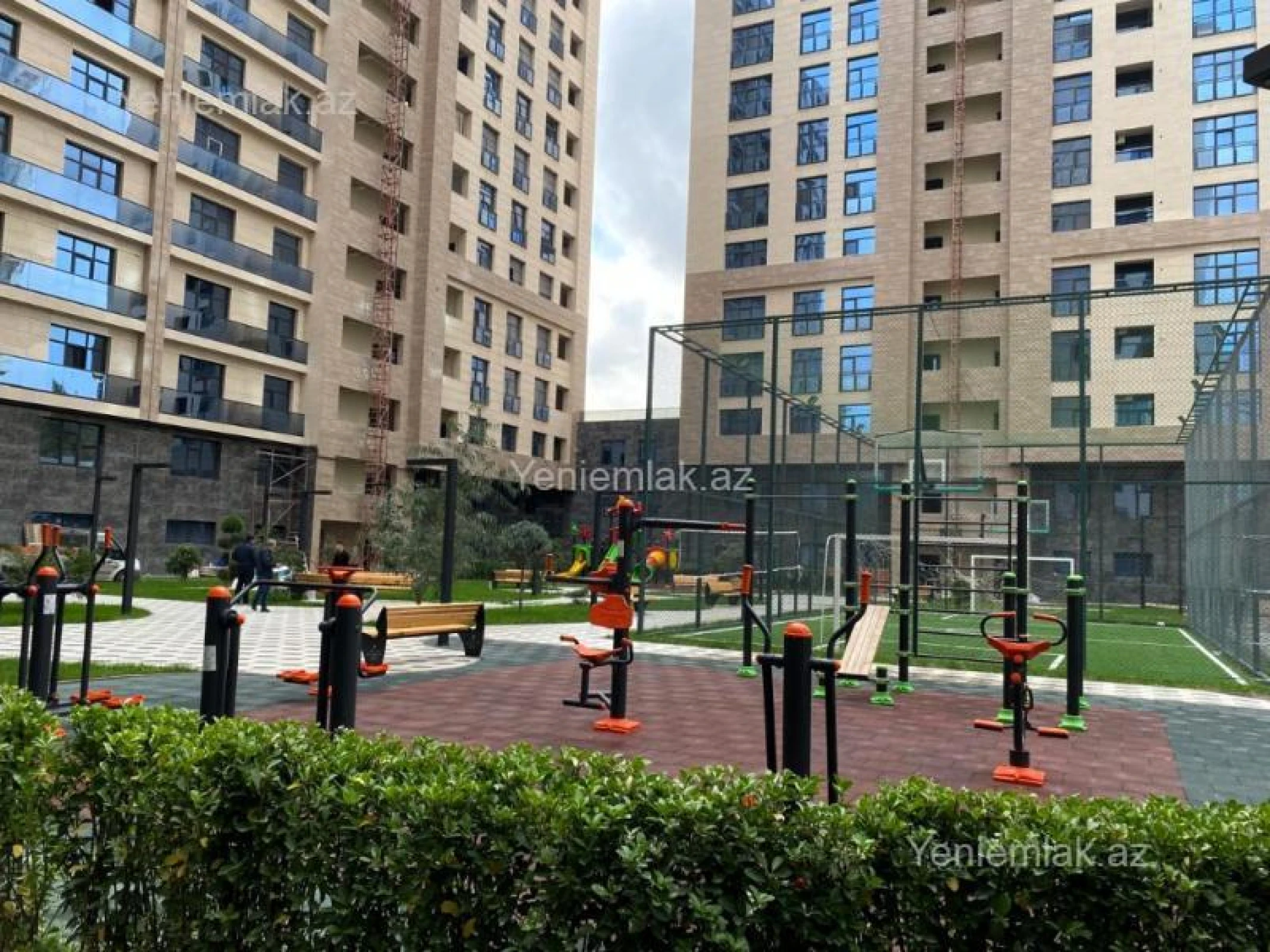 Satılır 3 otaqlı yeni tikili 97 m²