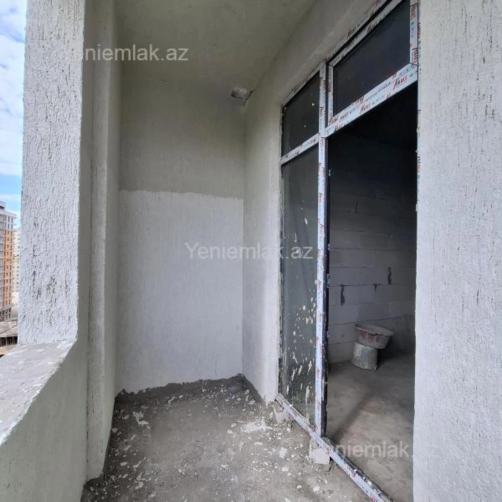 Satılır 2 otaqlı yeni tikili 50 m²