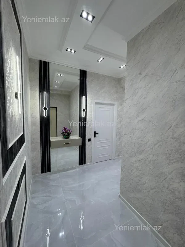 Satılır 3 otaqlı yeni tikili 90 m²
