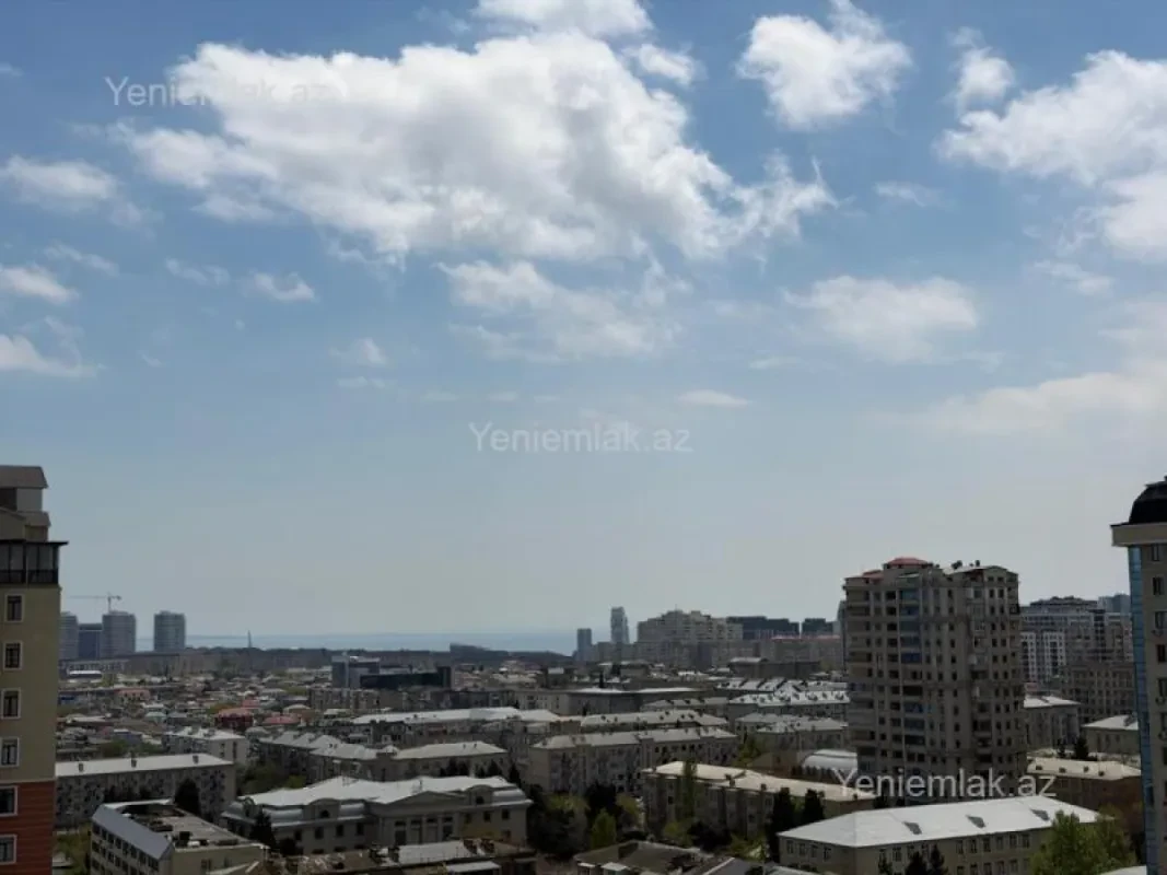 Satılır 4 otaqlı yeni tikili 181 m²