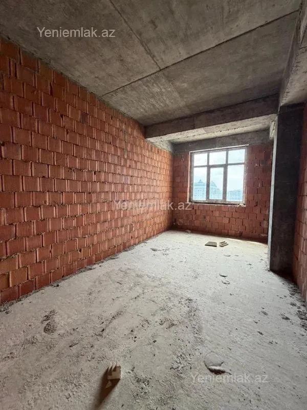 Satılır 4 otaqlı yeni tikili 181 m²
