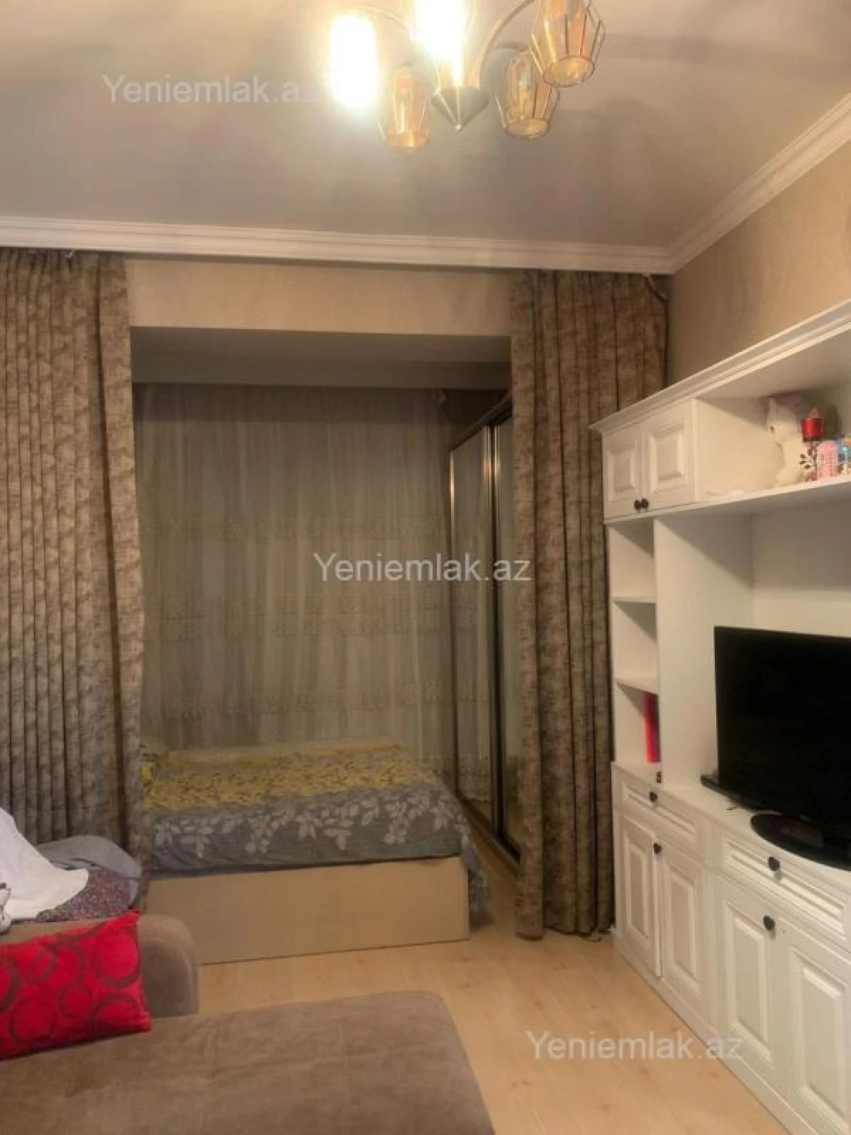 Satılır 1 otaqlı yeni tikili 50 m²